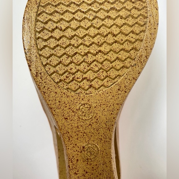 K Fashion Cut-Out Wedge Heel Slide Sandals, Peach, Size 37 - Picture 9 of 10